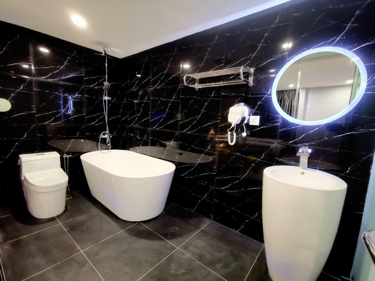 ג'ורג' טאון Wow Hotel Penang מראה חיצוני תמונה